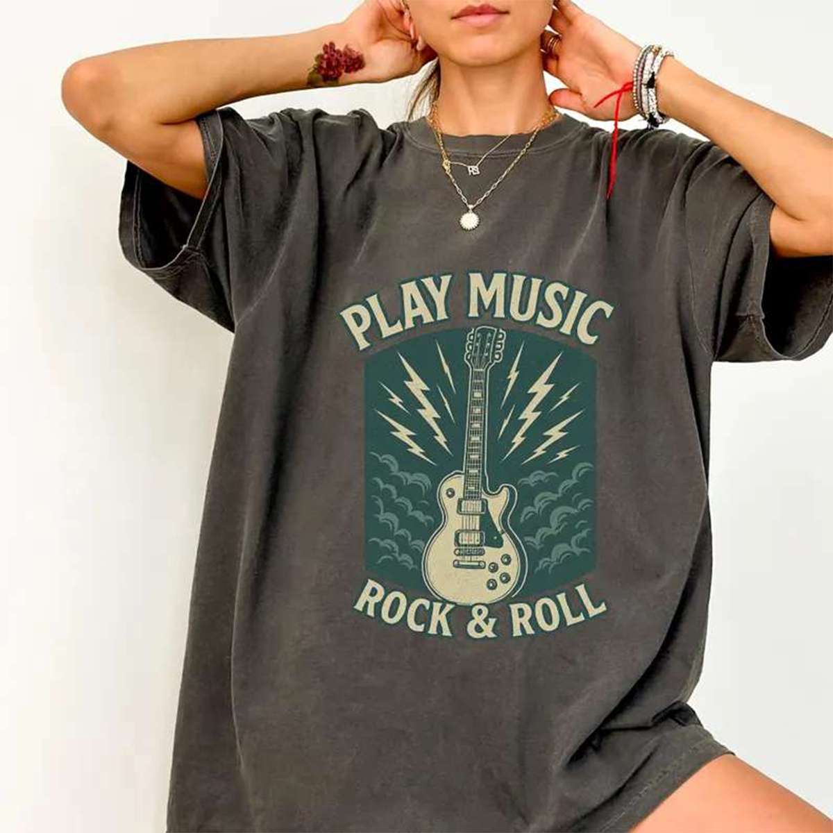 Vintage Rock & Roll Music Retro Guitar T-Shirt Vintage Rock & Roll Music Retro Guitar T-Shirt